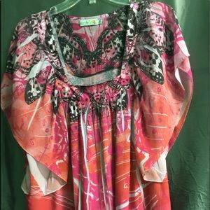 💗💕Pink flowing butterfly🦋 top